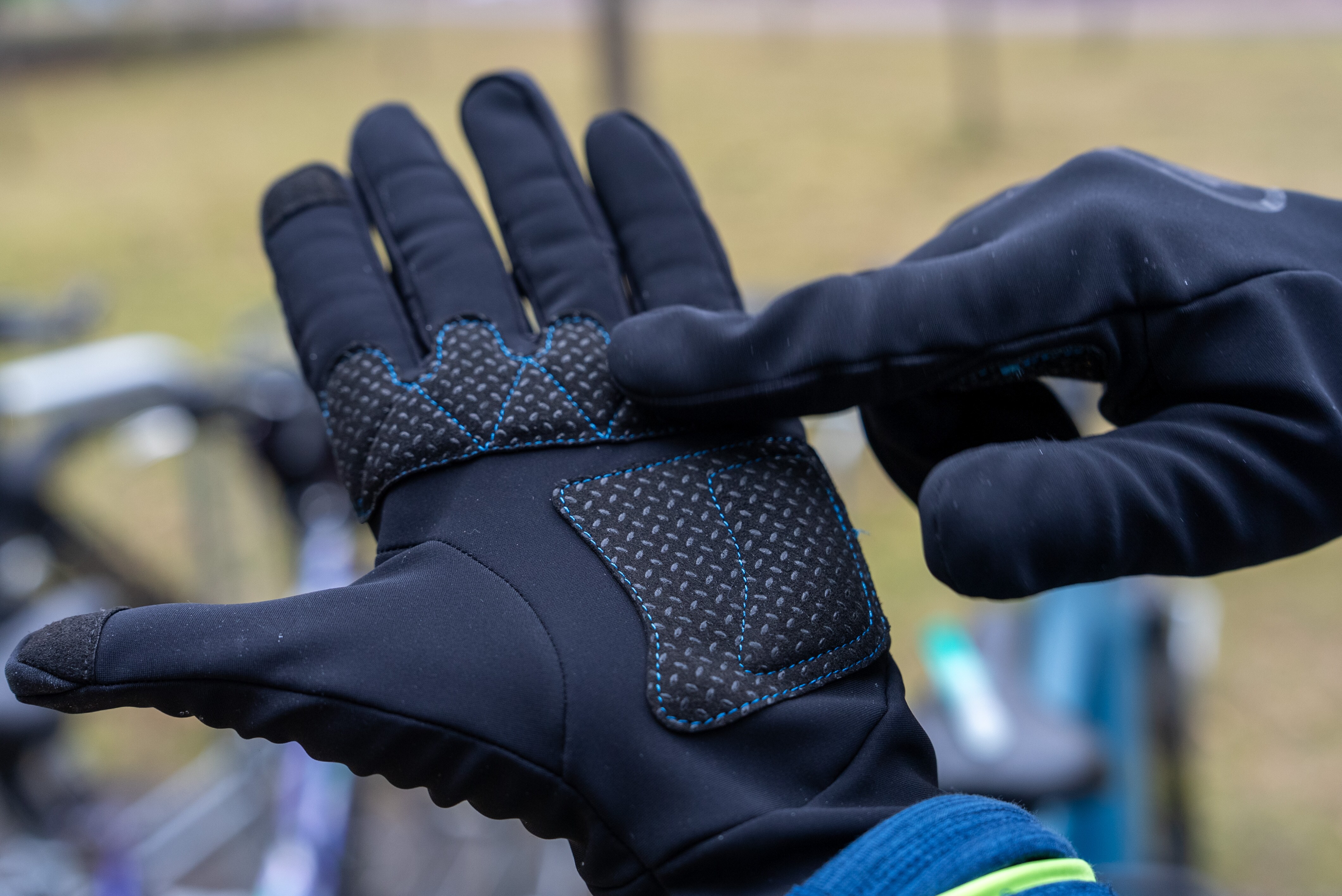 Assos Evo cycling gloves review - Galaxus