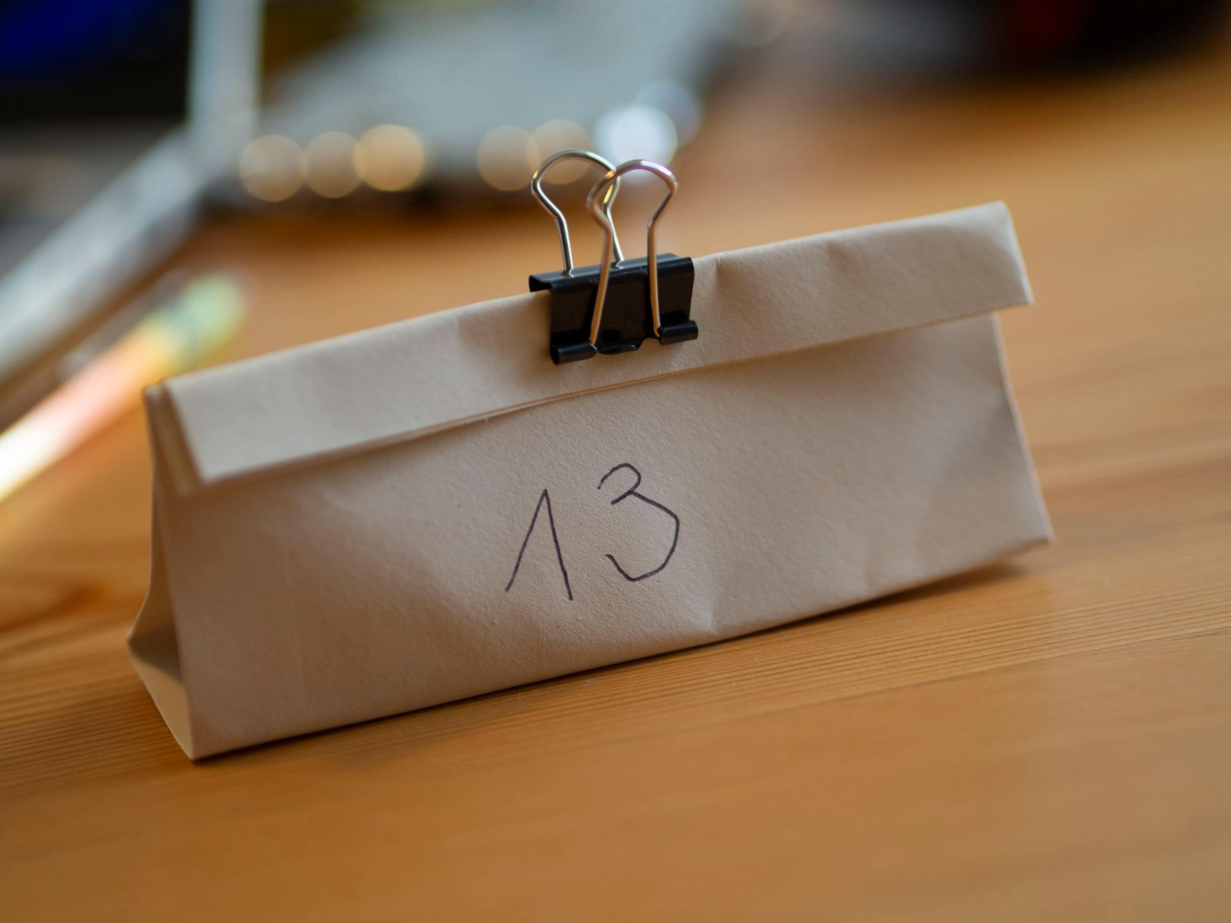 40 Graffette Grandi 10 Cm Colorate Giganti Per Documenti, Documenti, Documenti, Forniture Per Ufficio Scolastico