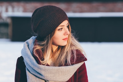 Here it is clear what the camera should be focussing on. Source: pexels.com