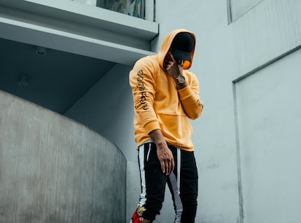 Level 2: Cover up with caps and hoods.