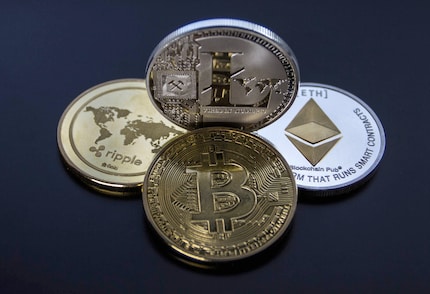 Si le Bitcoin et les autres monnaies n'étaient pas numériques, elles pourraient ressembler à un ordinateur. ne seraient pas numériques, ils pourraient ressembler à ça.
