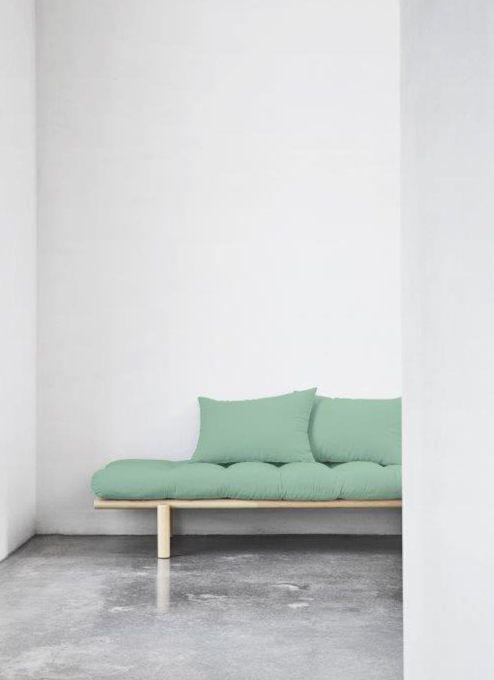 Multifunktionale Sofas nehmen wenig Raum und bieten Flexibilität. Bild: Karup