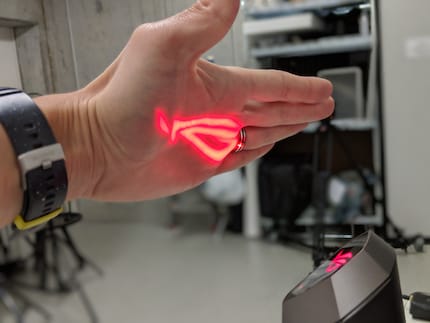 Batsignal avec Asus.