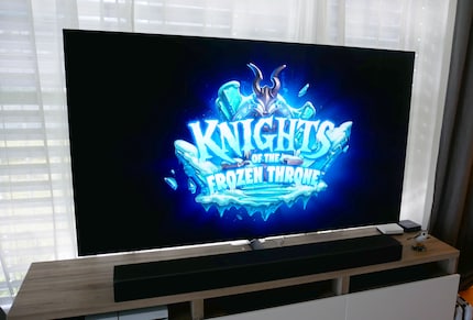 Le Q9FN de Samsung a le full array local dimming et est vraiment super impressionnant