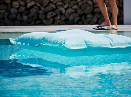 For that weightless feeling, even in the water. Image: Fiam