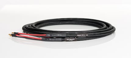 Beispiel für sehr teure Lautsprecherkabel: crTech LS40 aus der Schweiz