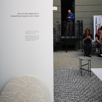 Thanks to 3D printing, customised engravings now also decorate terrazzo panels. Aectual, Salone del Mobile, 2018