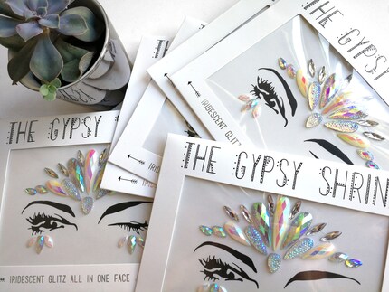 Gesichtsschmuck, den du bald selbst tragen könntest: Mach mit und gewinne eins von 10 Face Jewels von The Gypsy Shrine