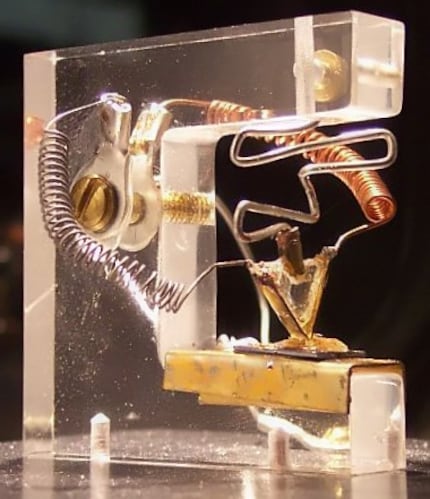 Replica del primo transistor