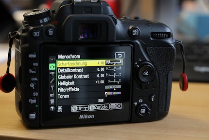 Nikon bietet Filtereffekte, um die verschiedenen Farben unterschiedlich zu gewichten.