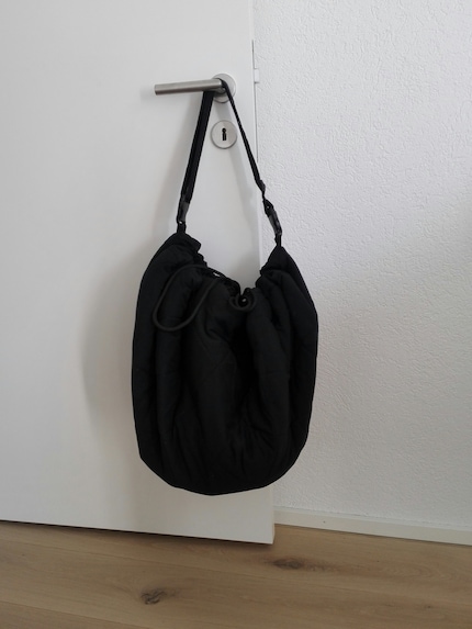 Geschlossen ist die Spielmatte überall aufhängbar.
