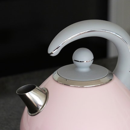 Bubble: By far the prettiest kettle I've ever owned