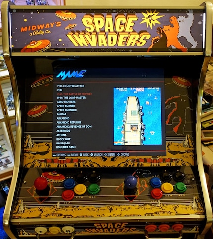 Il y a un nombre infini de jeux sur cette pièce.