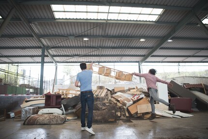 Les meubles en bois sont surtout très populaires autour des dates de déménagement officielles.