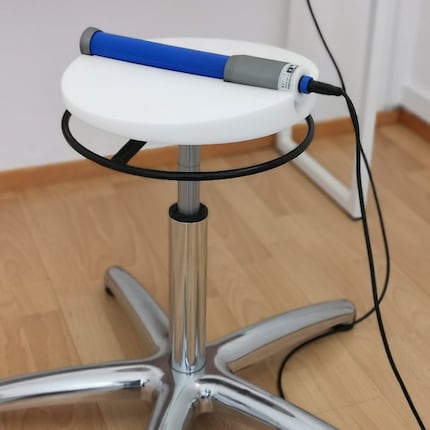 Il sensore sulla sedia misura le contrazioni muscolari del mio pavimento pelvico.