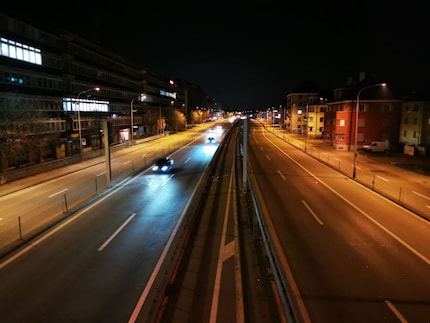 Aperture mode, f/0.95