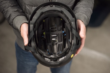 Une coque massive, un intérieur filigrane avec MIPS et un bon système de ventilation.