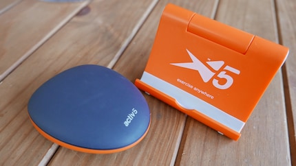 Jetzt noch ein Smartphone, dann ist das Fitnessstudio komplett.