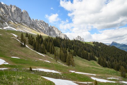 Vue sur les Gastlosen depuis l'alpage supérieur.