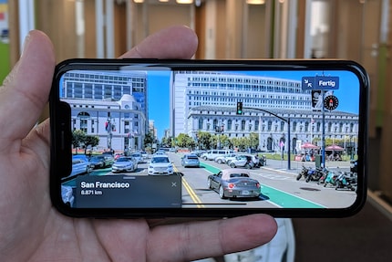 So far, Look Around has significantly fewer streets on sale than Google Streetview.