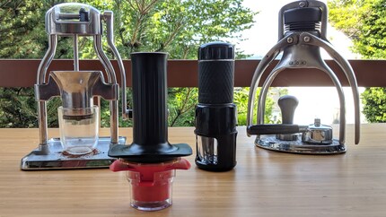 Benvenuta in famiglia: la Kompresso (il primo piano) e il mio modello Staresso insieme al mulino e la macchina ROK (in secondo piano).