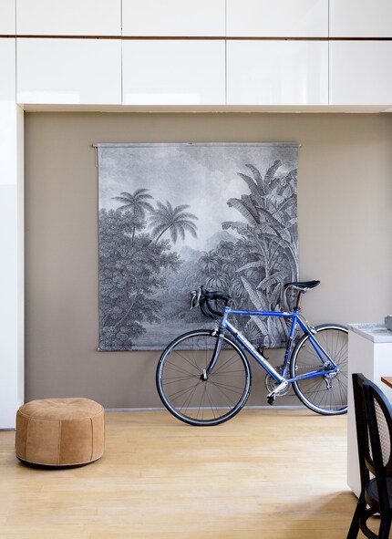 Der Platz, den du zuhause zur Verfügung hast, gibt dir vor, wo sich kleine und grosse Kunstwerke eignen. Bild: HK Living