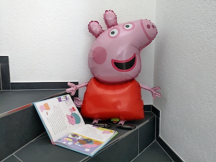 Il maialino rosa illumina gli occhi dei bambini in tanti modi diversi.