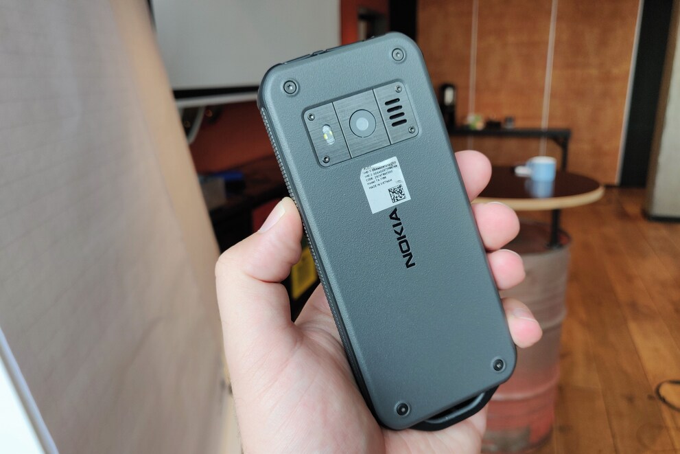 Nokia 800 Tough