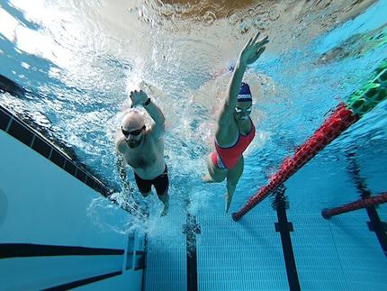 Probier's mal mit Schwimmen.