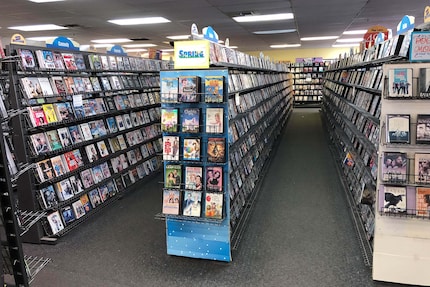 À son apogée, Blockbuster Video possède plus de 8000 filiales dans le monde.