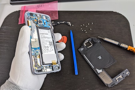 Enlever le couvercle en plastique.