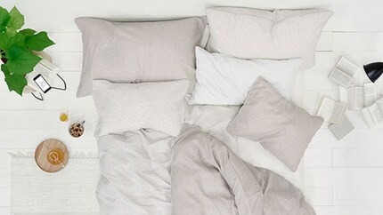 «YU ! Flow»-Linge de lit en lin de Schlossberg.