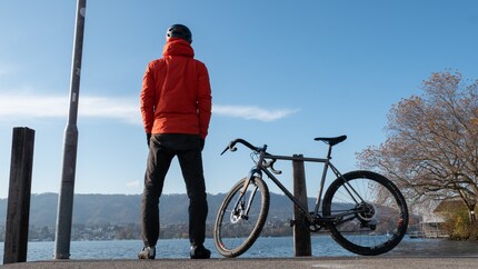 Au bord de l'eau, même avec un gravelbike, c'est la fin du monde.