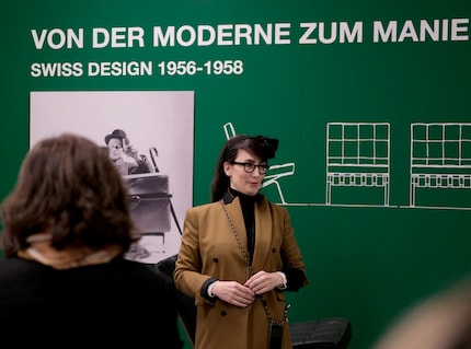 Joan Billing brings the Haussmanns' work closer to specialists and laypeople alike.