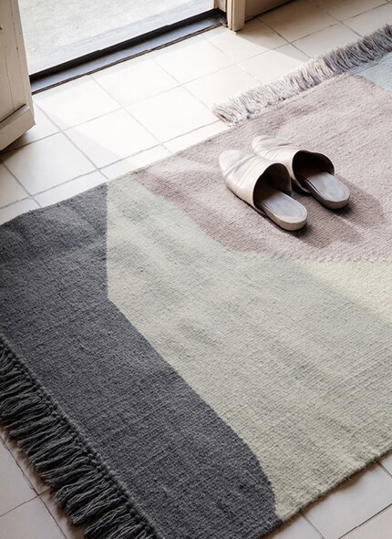 The non-concrete shapes of this traditional kilim are reminiscent of abstract paintings. Image: Ferm Living