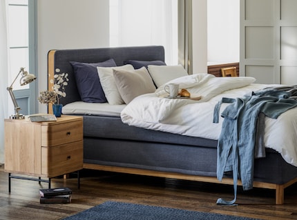 Ein Boxspringbett sieht edel aus und bietet Komfort durch mehrere Lagen. Bild Pfister