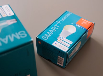 The products come in a cardboard box.