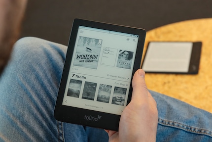La velocità è buona quando si girano le pagine, ma ci vuole un po' di tempo per abituarsi al menu o alla selezione dei libri.