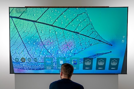 Sans écran CLR, vous pouvez faire une croix sur le home cinéma avec les projecteurs UST.