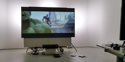 Ok, cette décoration intérieure n'a pas été faite par Stephi. C'est notre « salon » digitec improvisé.