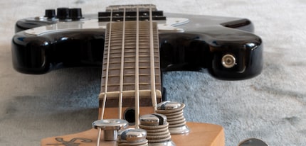 Avec l'ouverture 22, l'arrière de la guitare basse n'est toujours pas net