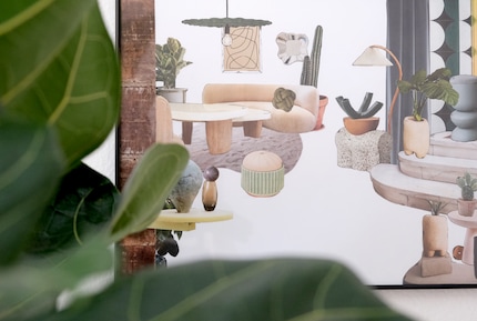 Les matériaux et les nuances naturels, les motifs en terrazzo et les meubles courbes restent en vogue. Et les plantes sont à feuillages caducs.