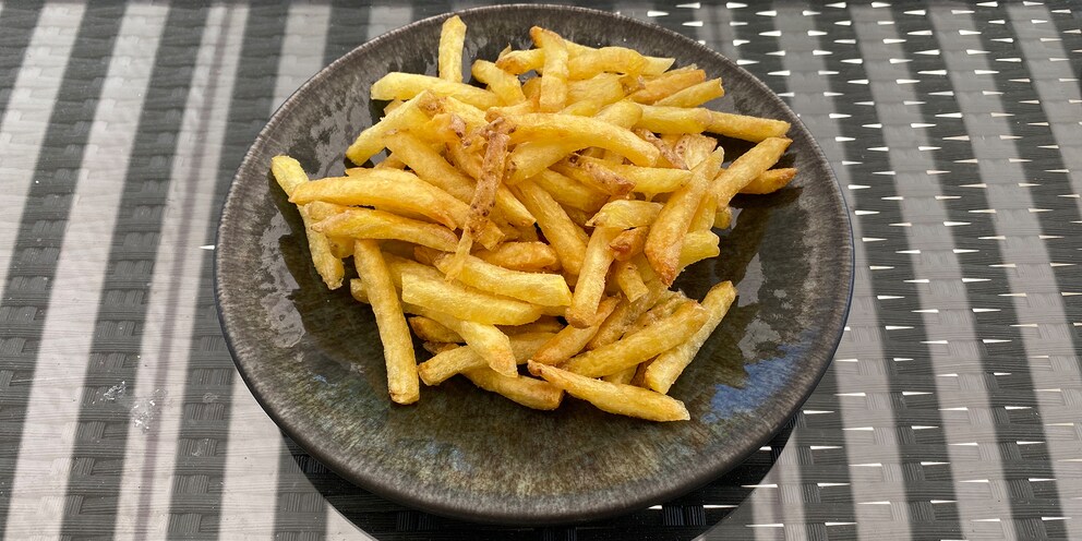 The fries made from starchy potatoes are even better.