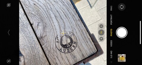 Sorprendentemente utile: il mirino per scatti dall'alto verso il basso sull’iPhone