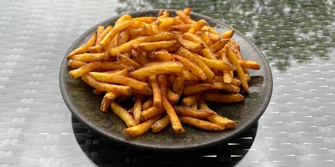 My chips made from starchy potatoes are the icing on the cake.