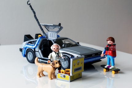 Auch Docs Hund Einstein darf nicht fehlen.