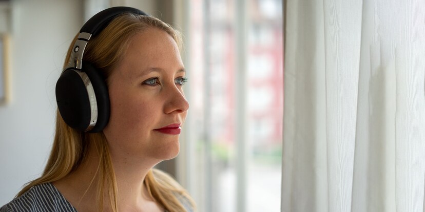 Montblanc MB 01: testing the rich person's headset
