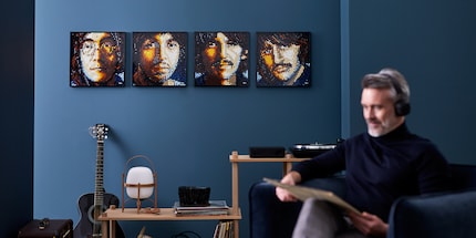 Die Beatles gehören in jedes Wohnzimmer – neu auch in LEGO-Form. Bildquelle: LEGO