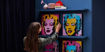 Marilyn hat nichts dagegen, dass unsere Welt eine Männerwelt ist, solange sie die Frau darin ist. Bildquelle: LEGO