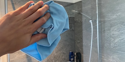 Anche sotto la doccia mai senza il mio panno in microfibra.